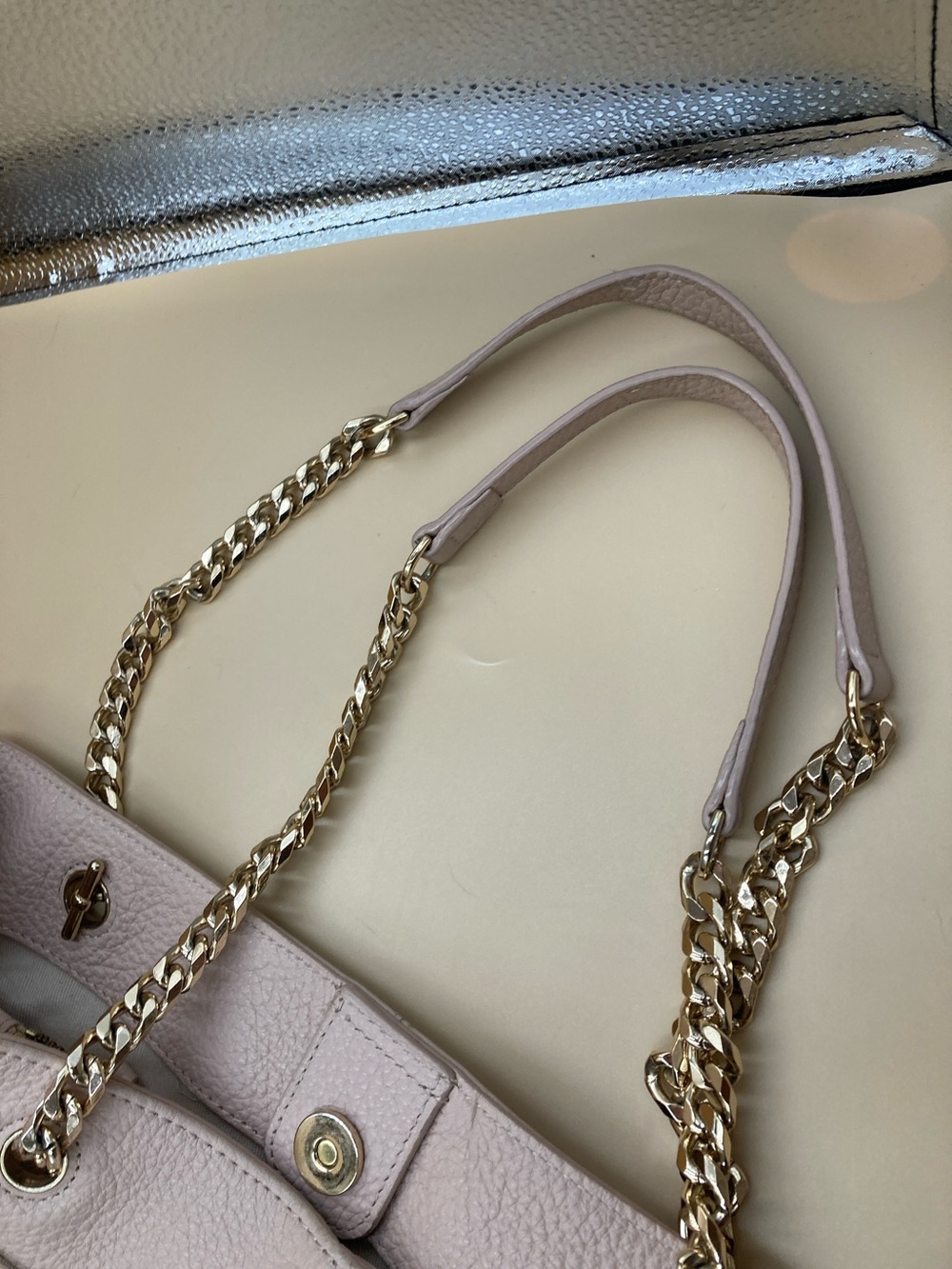 14th & Union Pale pink blush Shoulder Tote with Gold Chain Handles - Picture 11 of 12